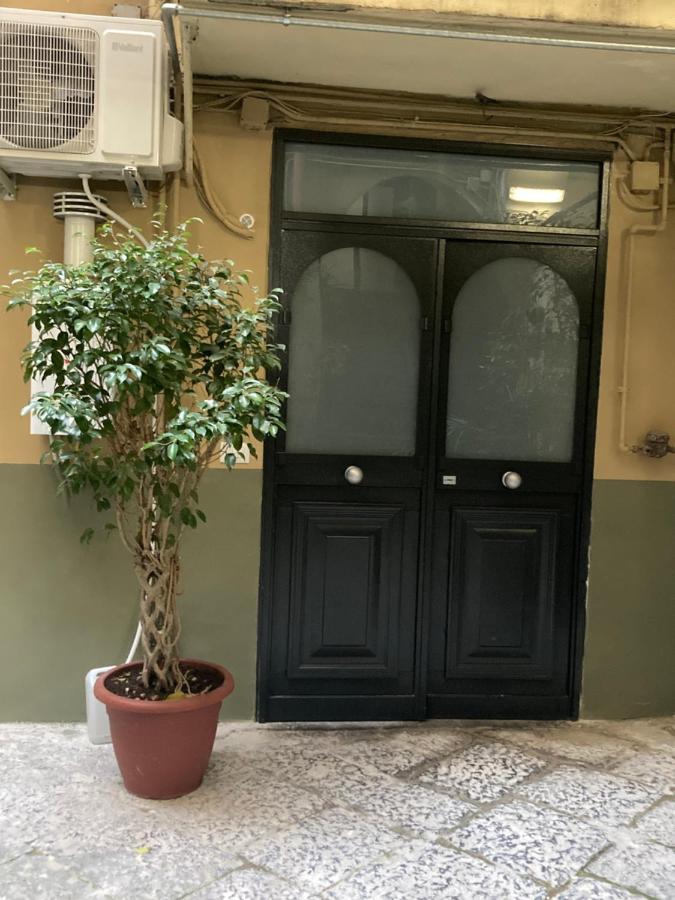 Apartamento Zuccarella "Zuccherino"Nel Cortile Nápoles Exterior foto